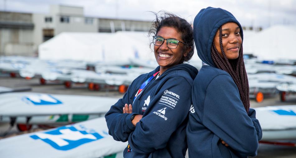 Nethra Kumanan (IND) & Deisy Nhaquile (MOZ)  - Laser Radial